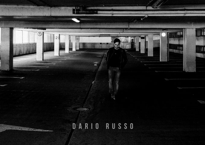 Dario Russo – “The Old Head” soars through the sonic waves with a bag of alluring elements!